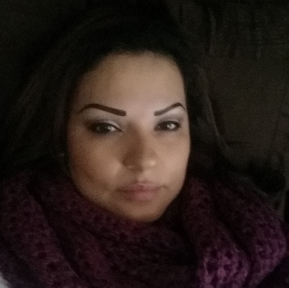 Meet your Posher, Noemi